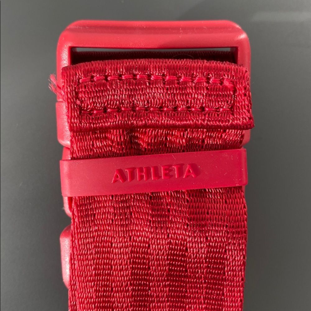 Athleta All About Crossbody Belt Bag OS Red Silver Logo Casual Chic Lightweight - Picture 4 of 14
